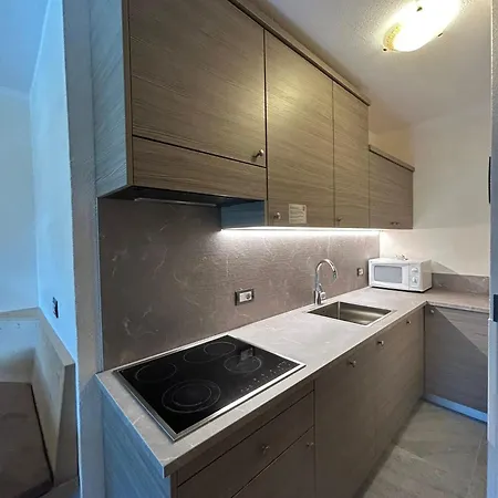 Rosengarden Alpine Aparthotel 3*