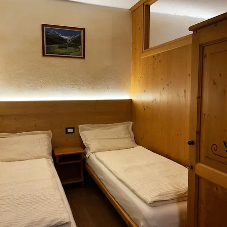 Aparthotel Rosengarden Alpine 3*