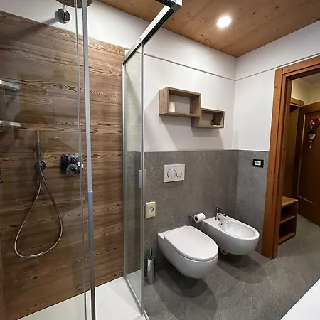 Rosengarden Alpine Aparthotel 3*