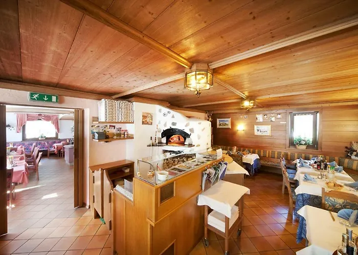 Rosengarden Alpine Apart Otel Pradelle